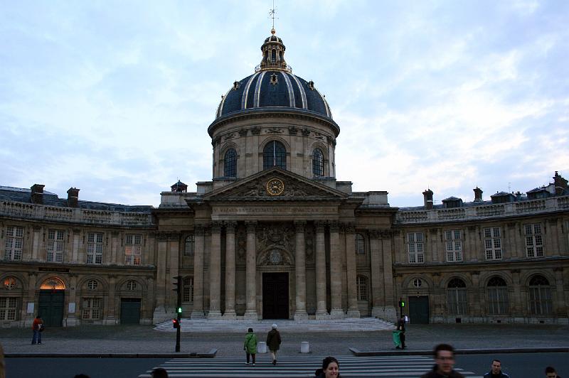 IMG_0738.jpg - Institut de France om aftenen. -- Institut de France at evening.