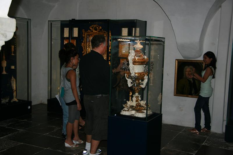 IMG_0420.jpg - en stor pokal -- a big cup.